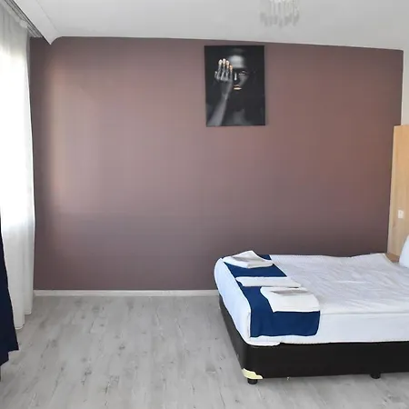 Palace Suit Hotel