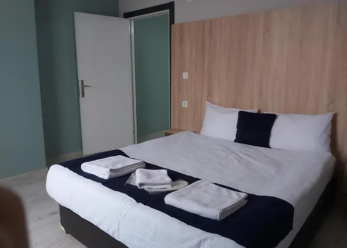 Palace Suit Hotel Hotel